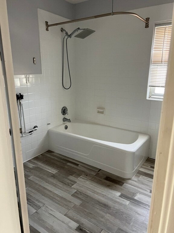 Building Photo - 27 Wisconsin Ave