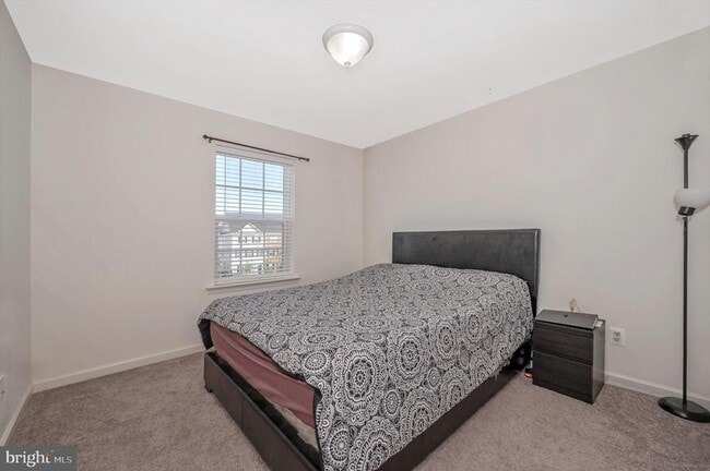 Building Photo - 7780 Dagny Wy