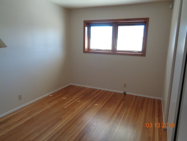 Building Photo - 3 Bed/ 2 Bath Rohnert Park House for Rent