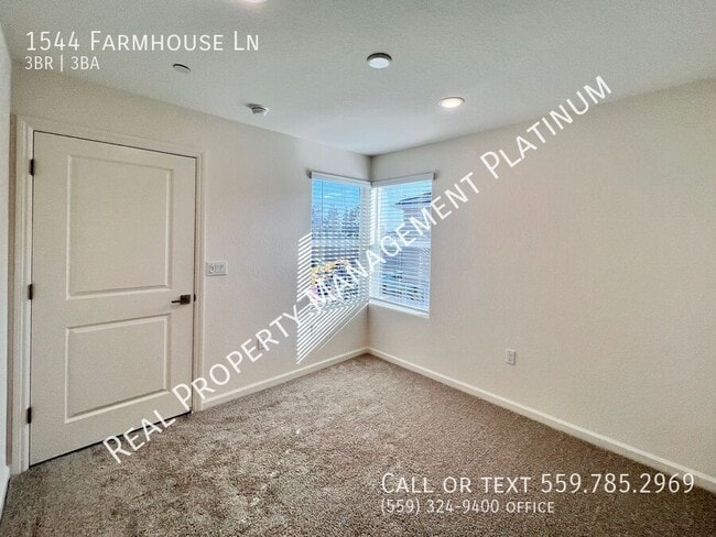 Building Photo - 1544 Farmhouse Ln