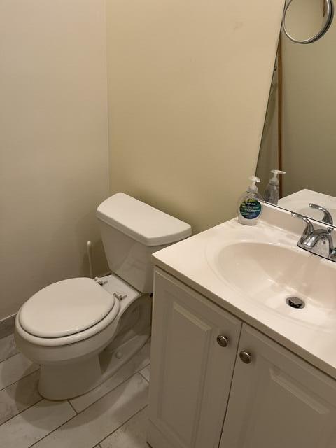 Building Photo - 457 Flanders Dr