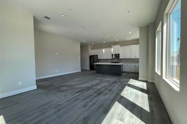 Building Photo - 3344 Pinemont Dr