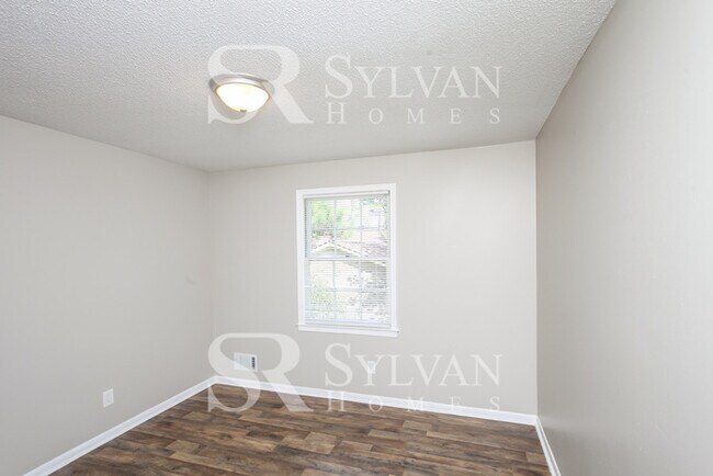 Building Photo - The Lifestyle You Deserve.