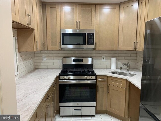 Building Photo - 44 Coral Tree Ct