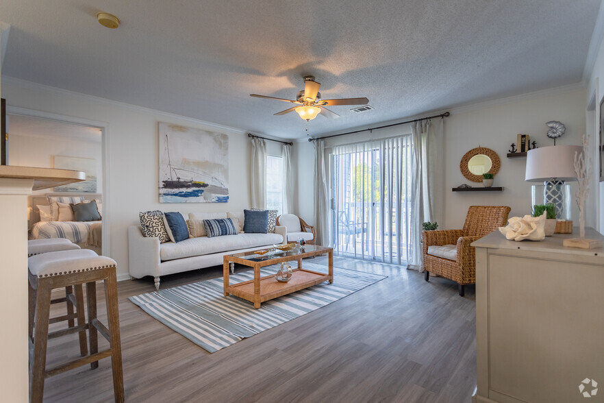 Living Room - Reserve at Ridgewood Plantation