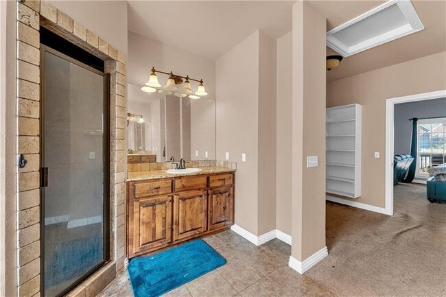 Building Photo - 2265 N Covington Park Blvd