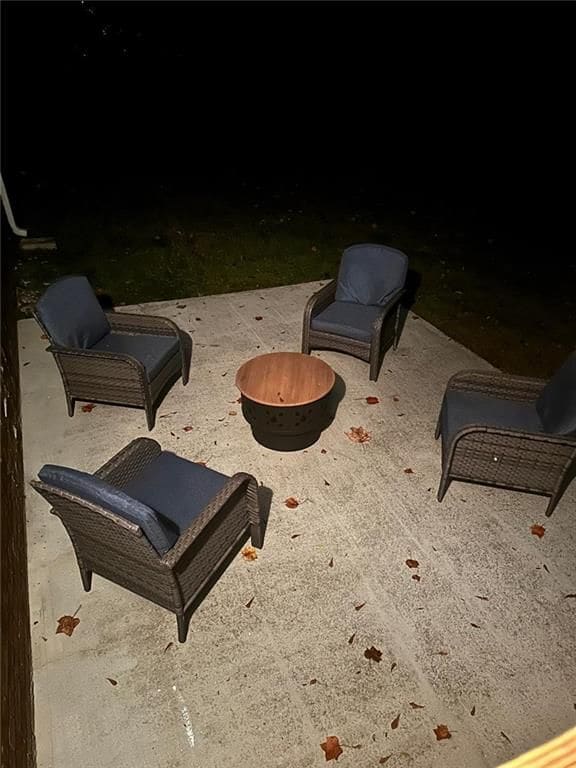 Building Photo - 6702 Songwood Dr