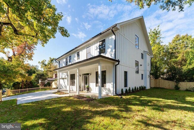 Building Photo - 8616 Jones Mill Rd