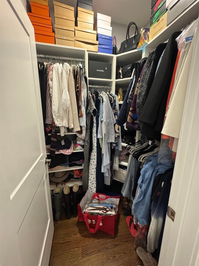 Building Photo - 114 Bleecker St