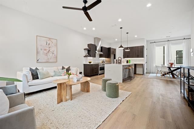 Building Photo - 3612 San Jacinto St