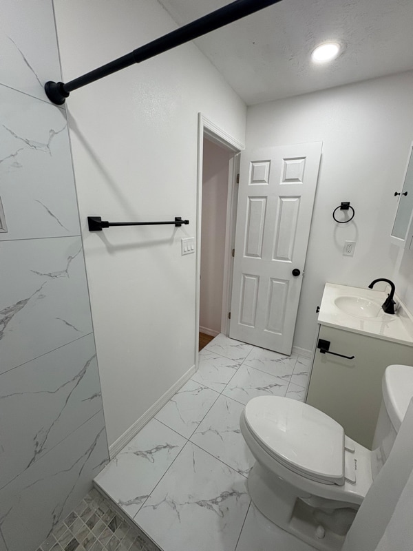 Building Photo - 1802 Parkwood Dr