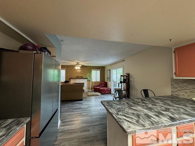 Building Photo - 1618 Shady Oak Dr