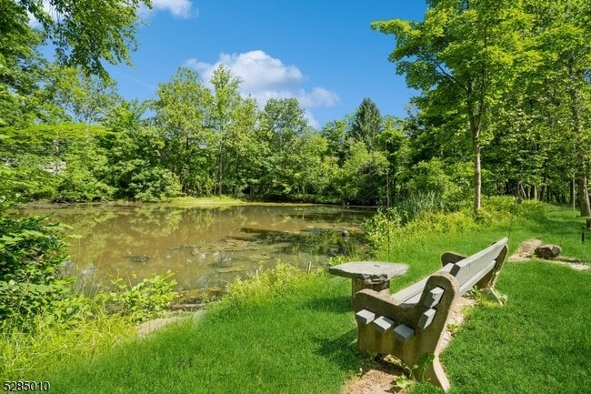 Building Photo - 242 Lake Rd