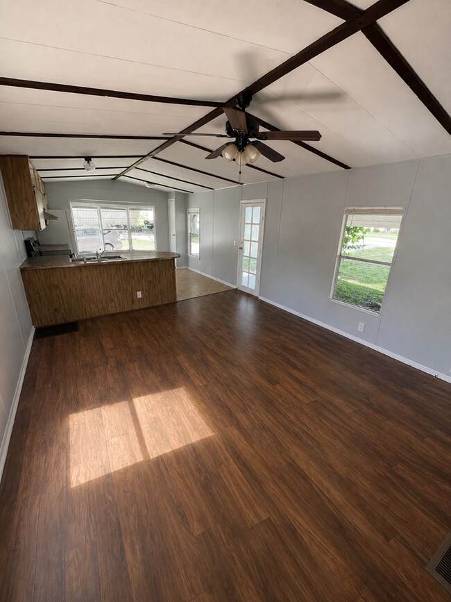 Building Photo - 32613 Whaleys Loop