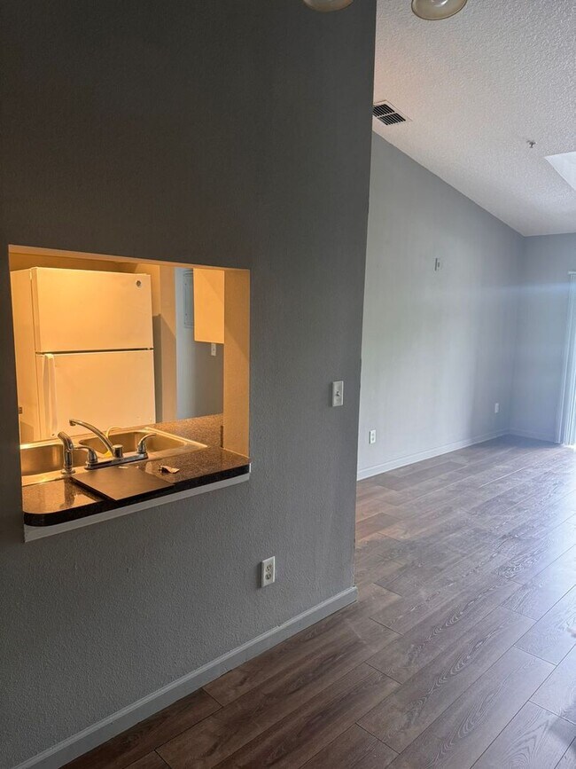 Building Photo - Updated 2BR/2BA Condo in Pine Ridge Club, Sanford