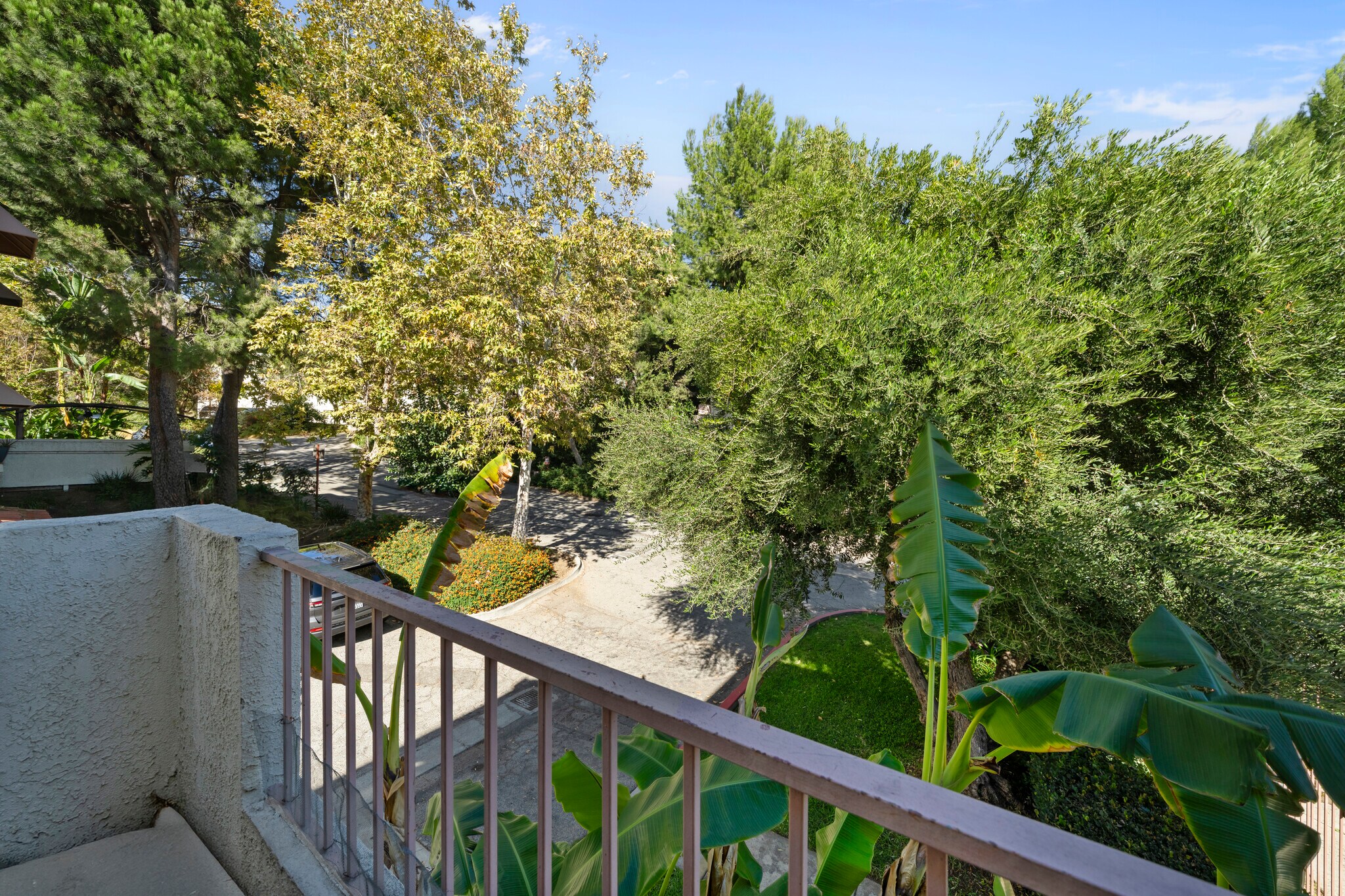 Building Photo - 12411 Osborne St