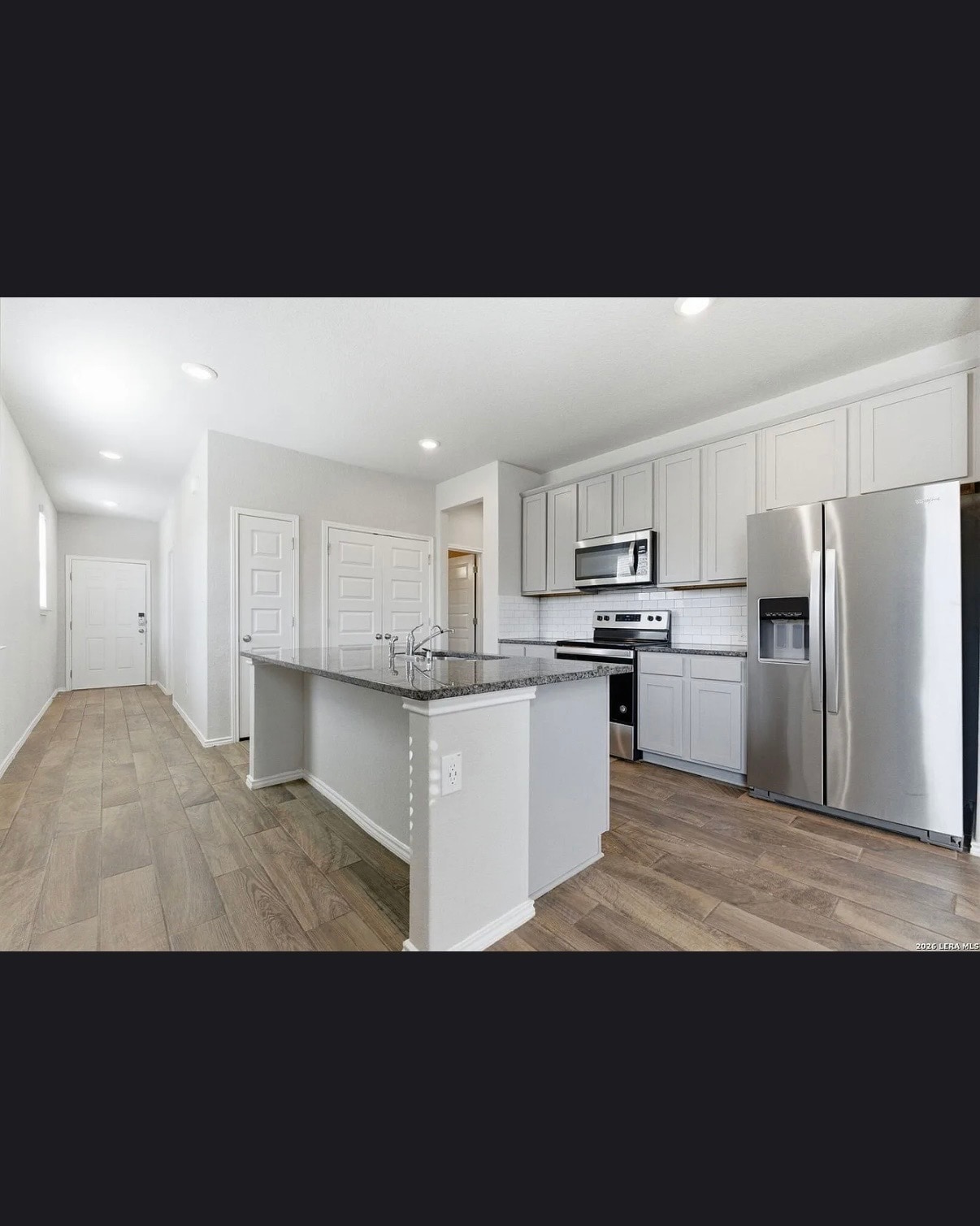 Building Photo - 2521 Hiddenbrooke Trce