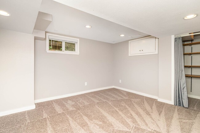 Building Photo - 3Bd/2Ba Kirkland House