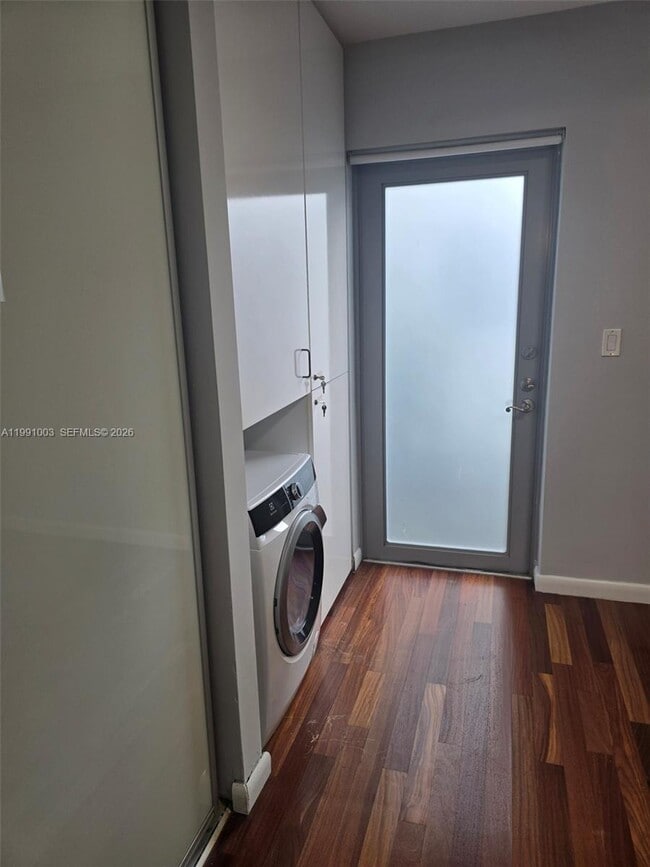 Building Photo - 1550 Pennsylvania Ave