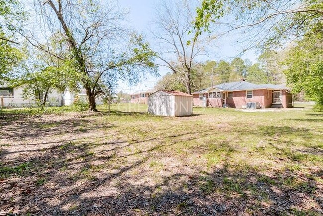 Building Photo - 1816 Leesburg Rd