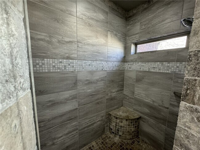 Building Photo - 21 S Prairie Dunes Dr