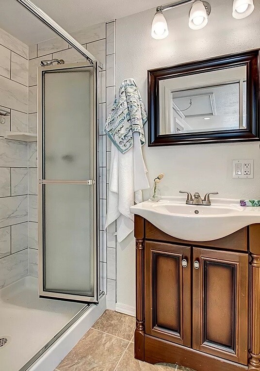 Building Photo - 18322 9th Ave NE