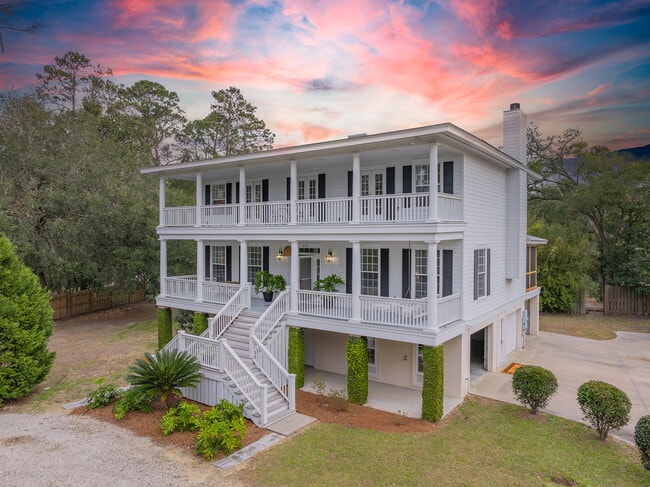 Building Photo - 117 Fairwind Rd