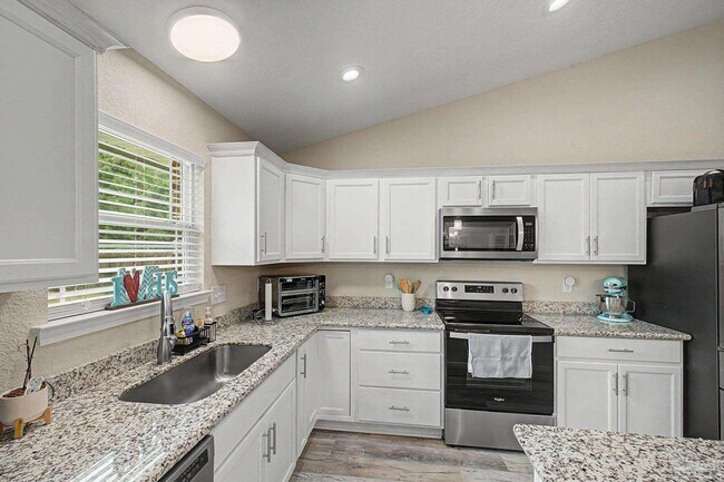 Building Photo - 3613 Berkley Ln