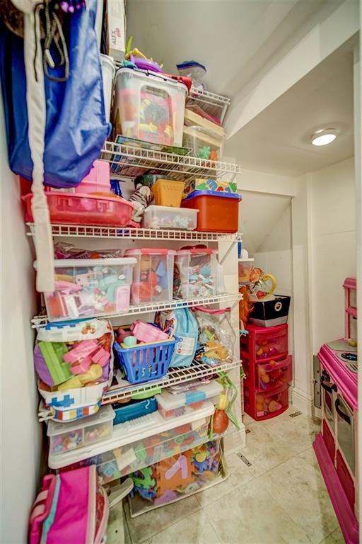 Building Photo - 10280 SW 18th St