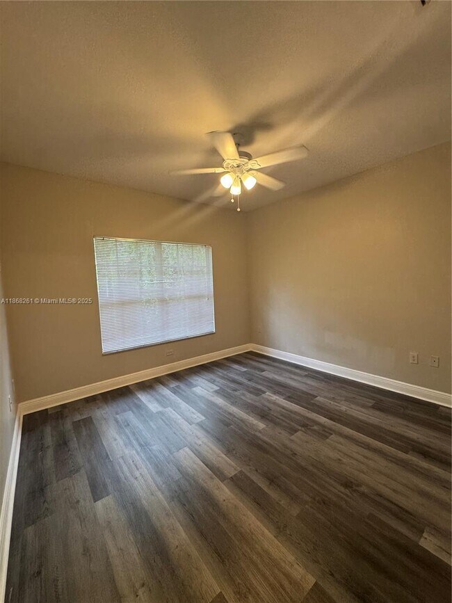 Building Photo - 4154 Castilla Circle