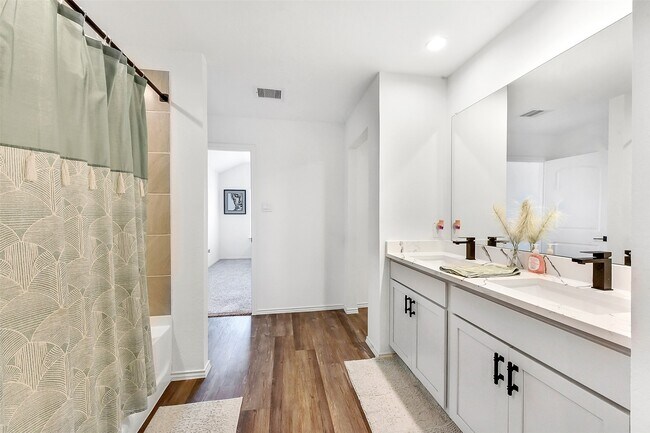 Building Photo - 24222 Sandstone Valley Ln