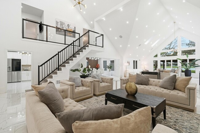 Building Photo - 8661 Craigston Ct