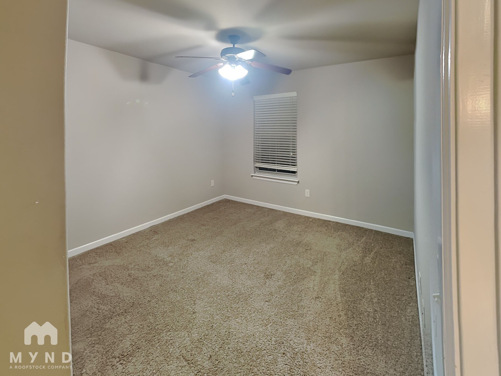 Building Photo - 1020 Tarah Knolls Cir