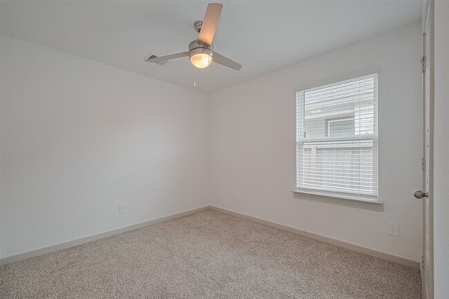 Building Photo - 12715 Basinghall Ln