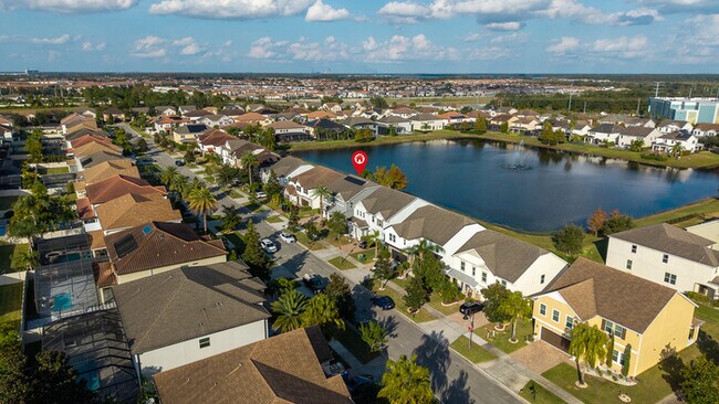 Building Photo - Waterfront Lake Nona Pool Home