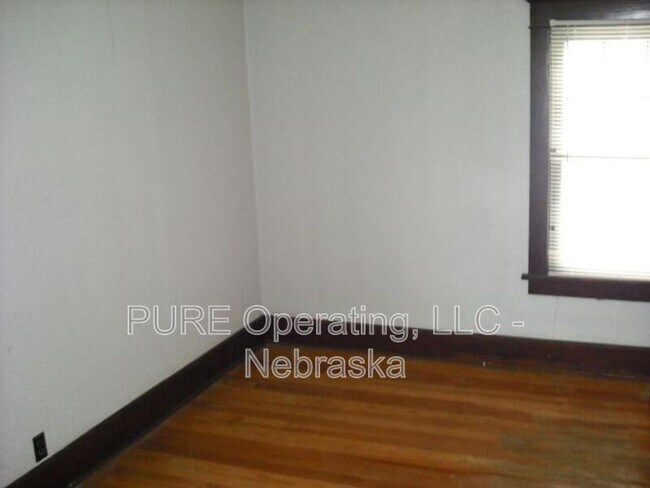 Building Photo - 1474 Spencer St