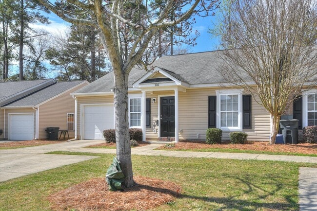 Building Photo - 136 Haley Dr