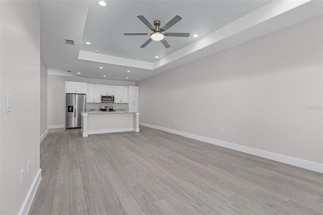 Building Photo - 26221 Sandhill Blvd