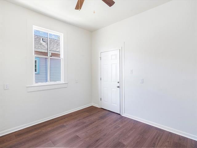 Building Photo - 325 N Bernadotte St
