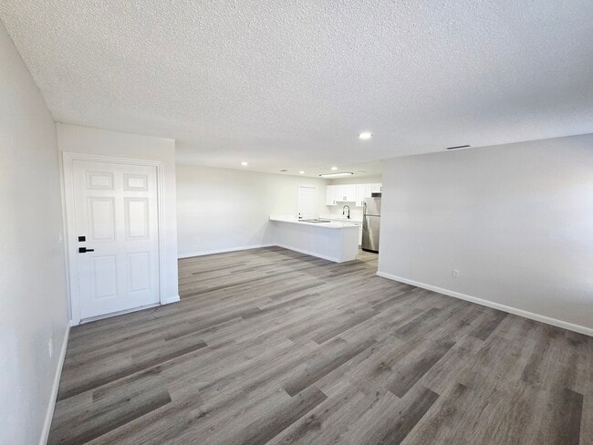 Building Photo - 843 42nd St S