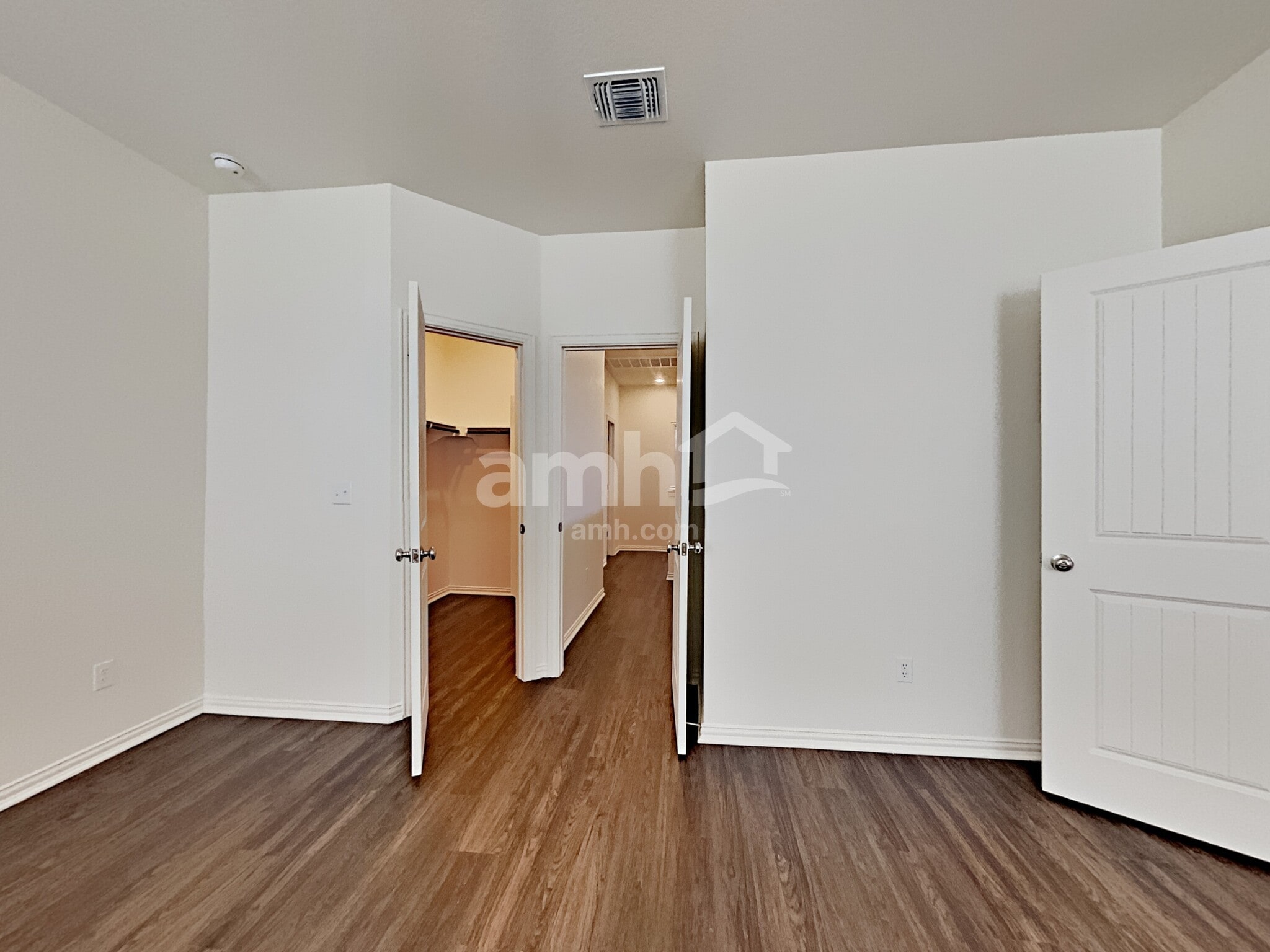 Building Photo - 325 Pebble Beach Run