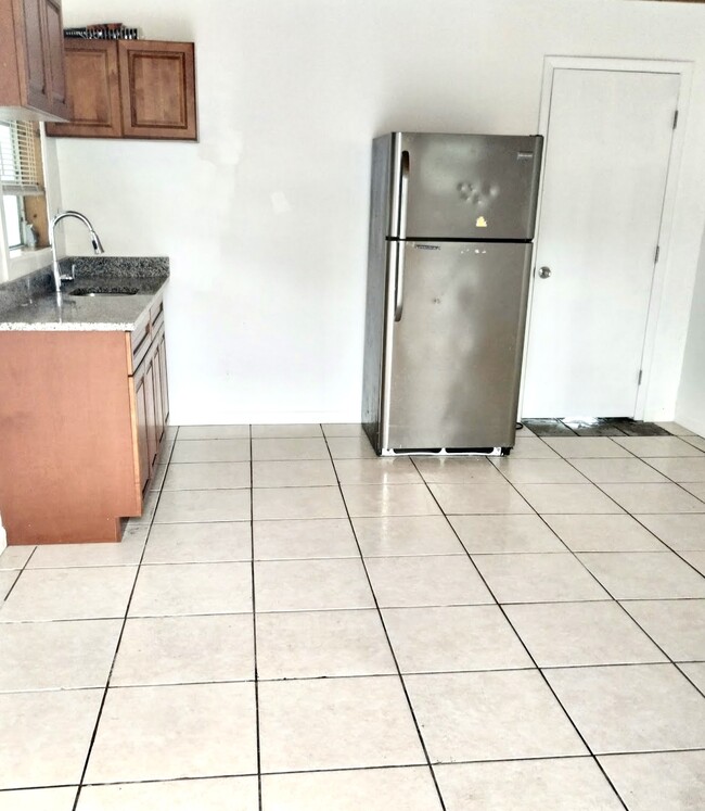 Building Photo - 508 N 44th St