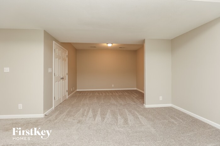 Building Photo - 2953 Core Dr