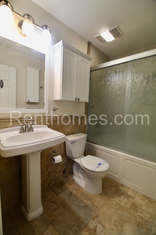 Building Photo - 8959 Canis Ln