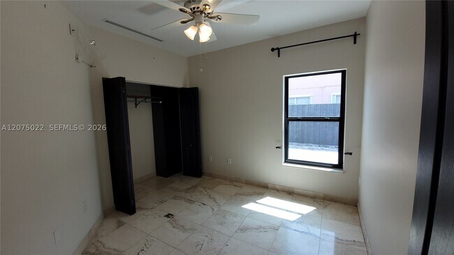 Building Photo - 21369 SW 92nd Ave