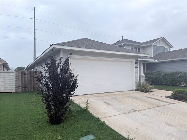 Building Photo - 131 Trailstone Dr