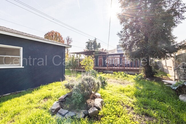 Building Photo - 3 Bedroom/1 Bath Home - $1995 Per Month!