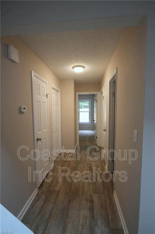 Building Photo - 1307 Wellfleet Ct