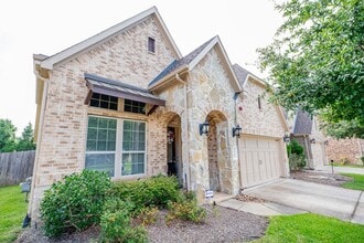 Building Photo - 15303 Westland Gate Dr