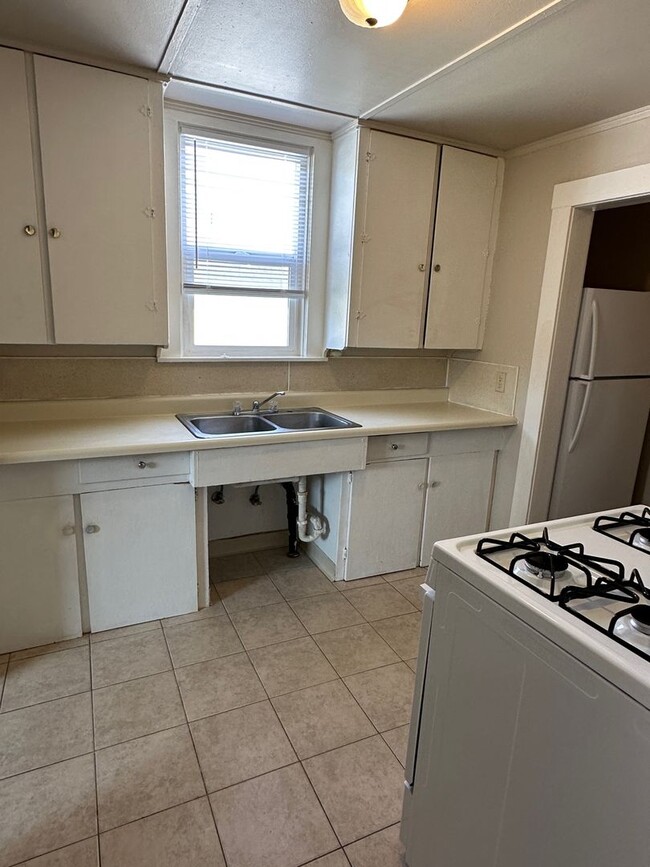 Building Photo - Coming Soon!